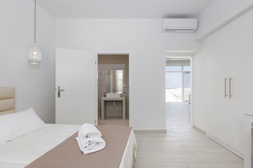 Petres Villas