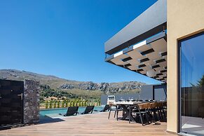 Oasis Serenity Villa