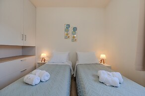 Nevelo Villas