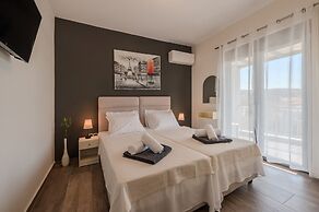3a's 3 Bedroom Villa