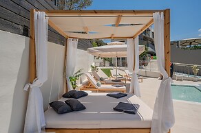 3a's 3 Bedroom Villa