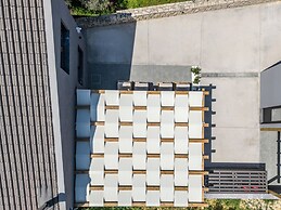 Rosy Villas