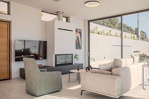 Dione Villa
