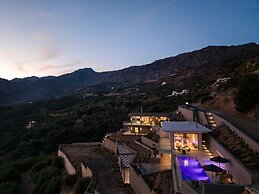 Dione Villa