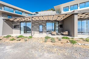 Zeus Villa
