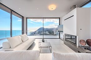 Zeus Villa