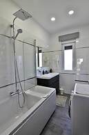 Spacious Apartment in Umag With Garden