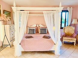 Esmaralda's House of Love