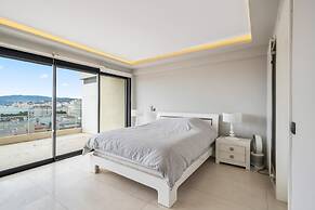 4 Bedroom Cannes Penthouse - Ocean View