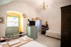 Charouda Country House