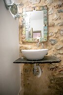 Charouda Country House