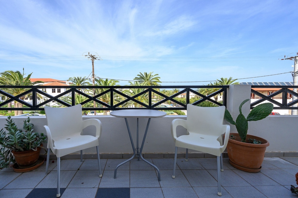 Kalimera Apartments