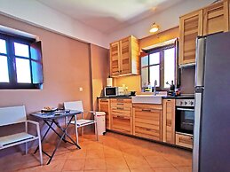 Anaroussa Diros Maisonette