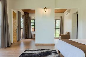 Ayasophia Wildlife Villa
