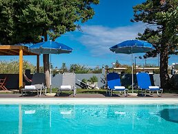 Spyros Villa Apartments