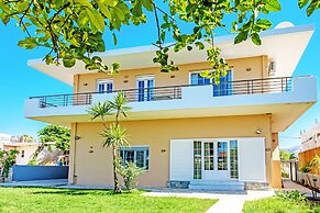 Spyros Villa Apartments