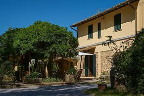 Podere la Botte Pool Lari
