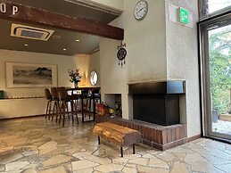 Arts-Inn Izu Kogen  Gika