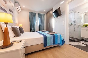 Acropolis Magical View Suite, Metro Kerameikos