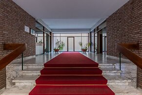 The Billiards Flat by Wonderful Italy