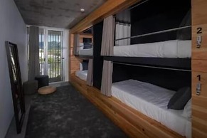 North Shore Hostel
