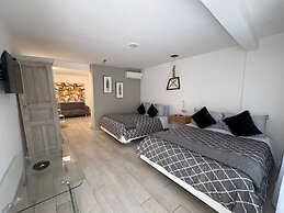 NIDO Hotel
