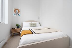 MTL Central Stay Apartments