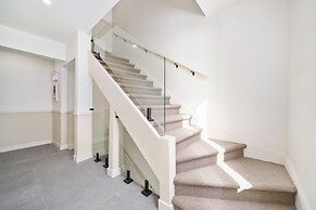 MTL Central Stay Apartments