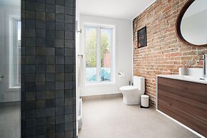 MTL Central Stay Apartments
