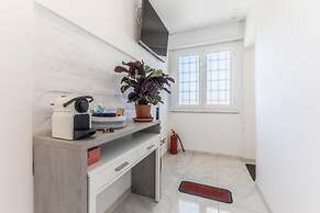 RELAIS ROMA BEACH