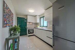 Gallery Home