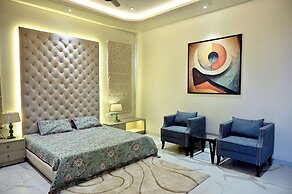 Florentino The Luxury Villa