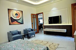 Florentino The Luxury Villa