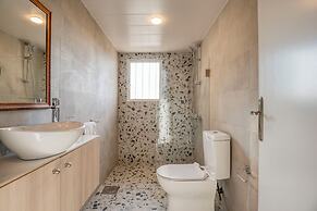 Dalida's 2-BR Apt in Mar Mikhael