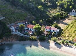 Apartments Stiniva Hvar