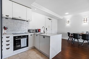 Modern 1BR Escape Central Auckland