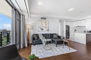 Modern 1BR Escape Central Auckland