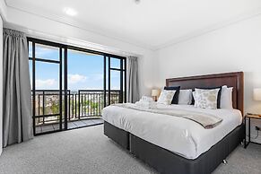 Modern 1BR Escape Central Auckland