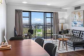 Modern 1BR Escape Central Auckland