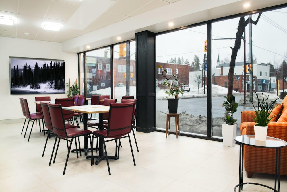 Ramada By Wyndham Kirkland Lake