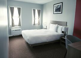 Ramada By Wyndham Kirkland Lake