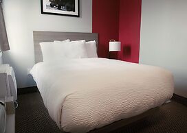 Ramada By Wyndham Kirkland Lake