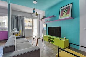 The Pop House 2-BR Apt in Mar Mkhayel