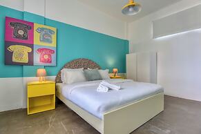 The Pop House 2-BR Apt in Mar Mkhayel