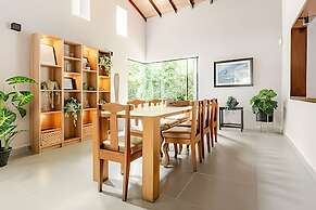 BR VILLA