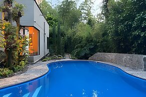 BR VILLA
