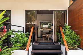 2 Blu Moons Boutique Hotel & Retreat