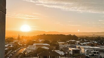 Absolute Burleigh Beachfront - Stylish 2BR Oceanview Stay