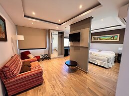Hotel Grand Lago