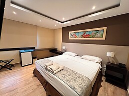 Hotel Grand Lago